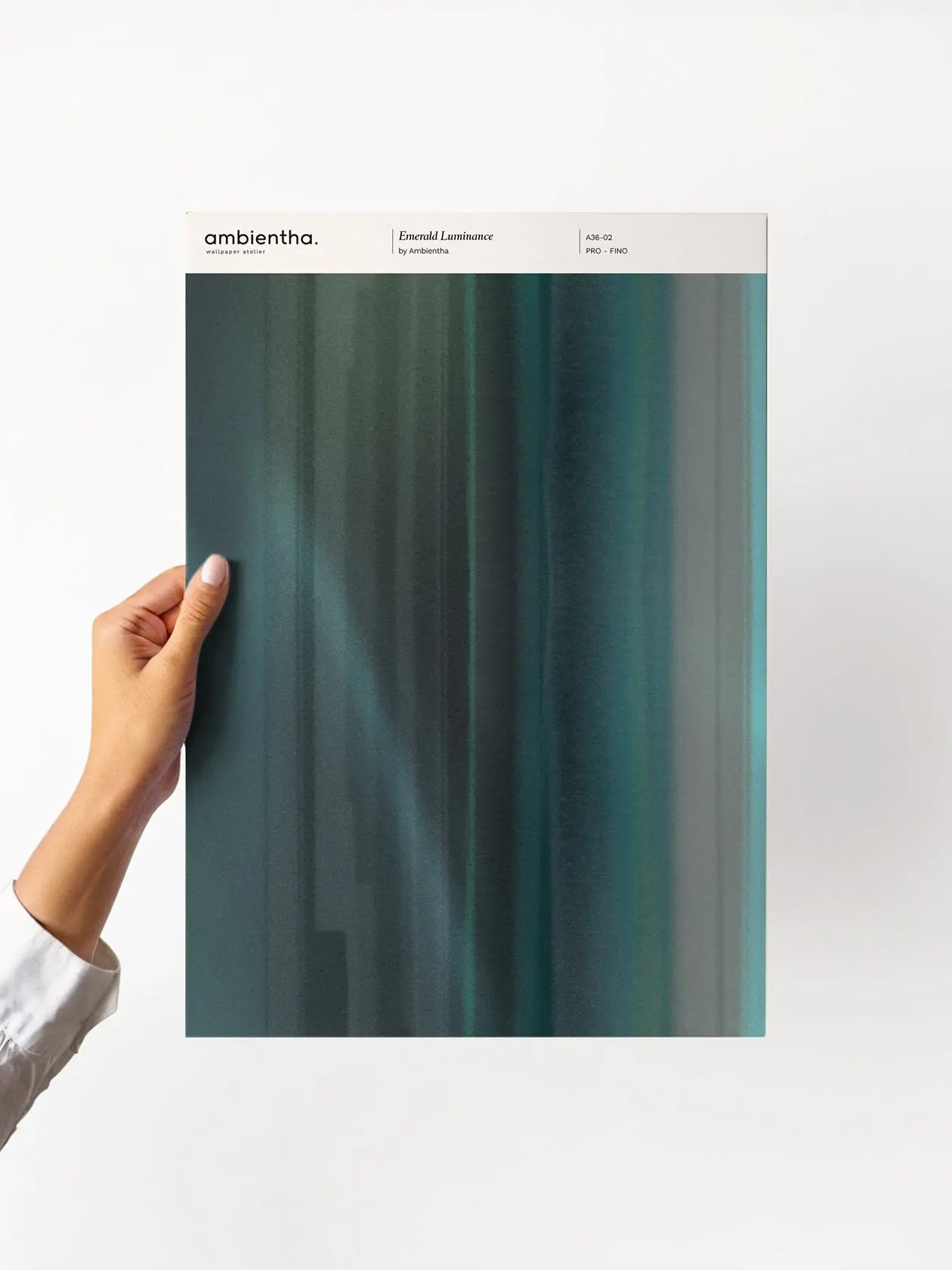 Sample Emerald Luminance